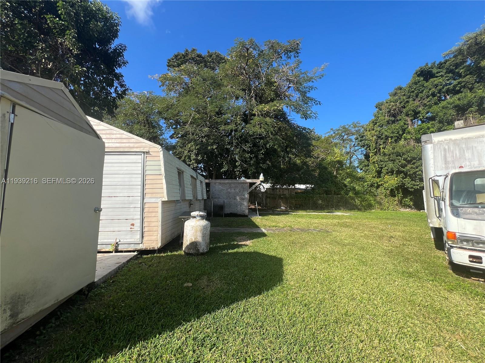 17540 Southwest 254th Street Homestead, FL 33031 - Photo 13 of 85