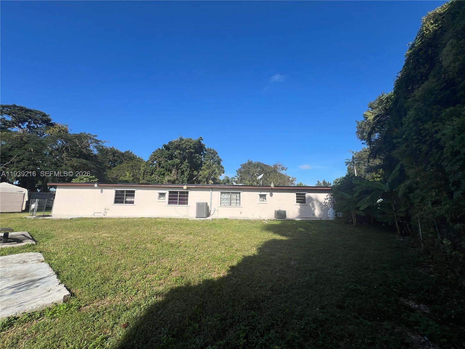 17540 Southwest 254th Street Homestead, FL 33031 - Photo 17 of 85