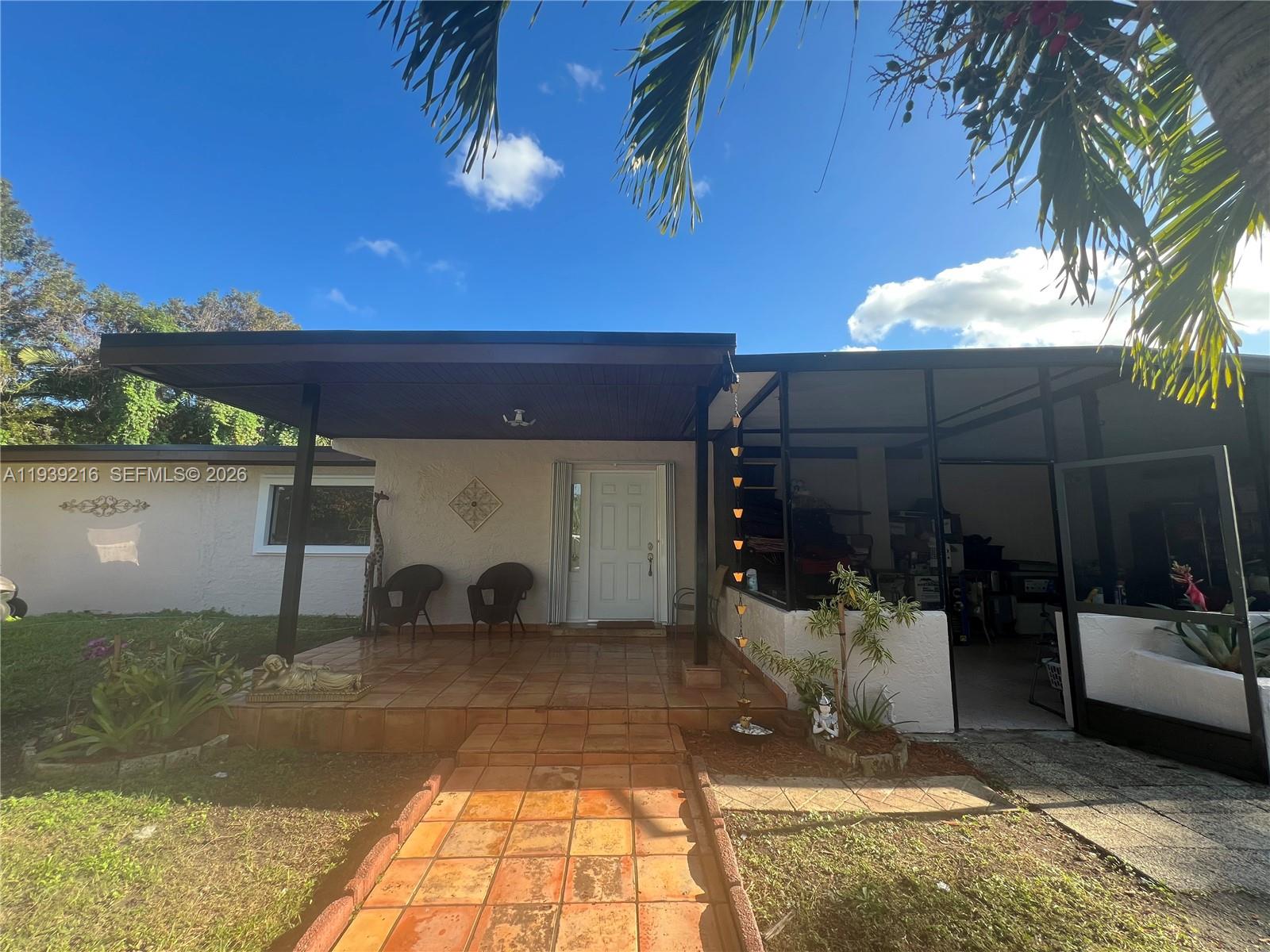 17540 Southwest 254th Street Homestead, FL 33031 - Photo 2 of 85