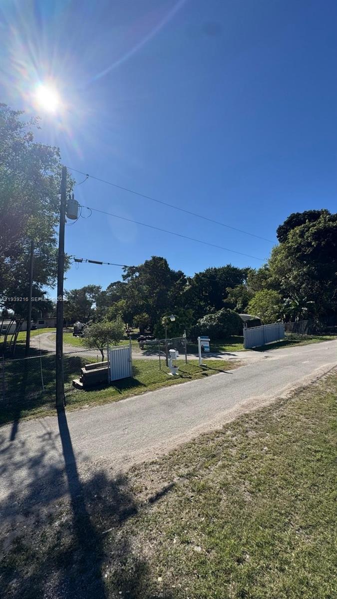 17540 Southwest 254th Street Homestead, FL 33031 - Photo 25 of 85 a view of lake and mountain