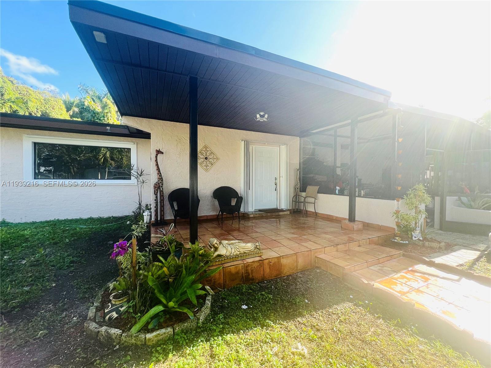 17540 Southwest 254th Street Homestead, FL 33031 - Photo 4 of 85