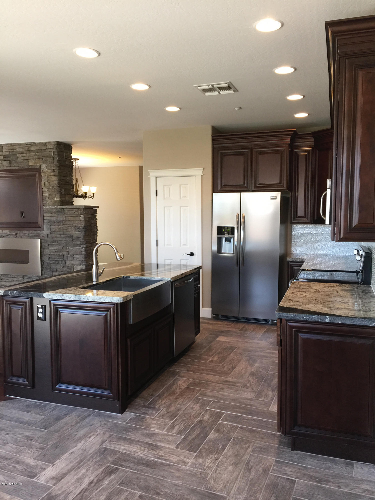 41555 North Clear Crossing Road Anthem, AZ 85086 - Photo 2 of 17 IMG_1105