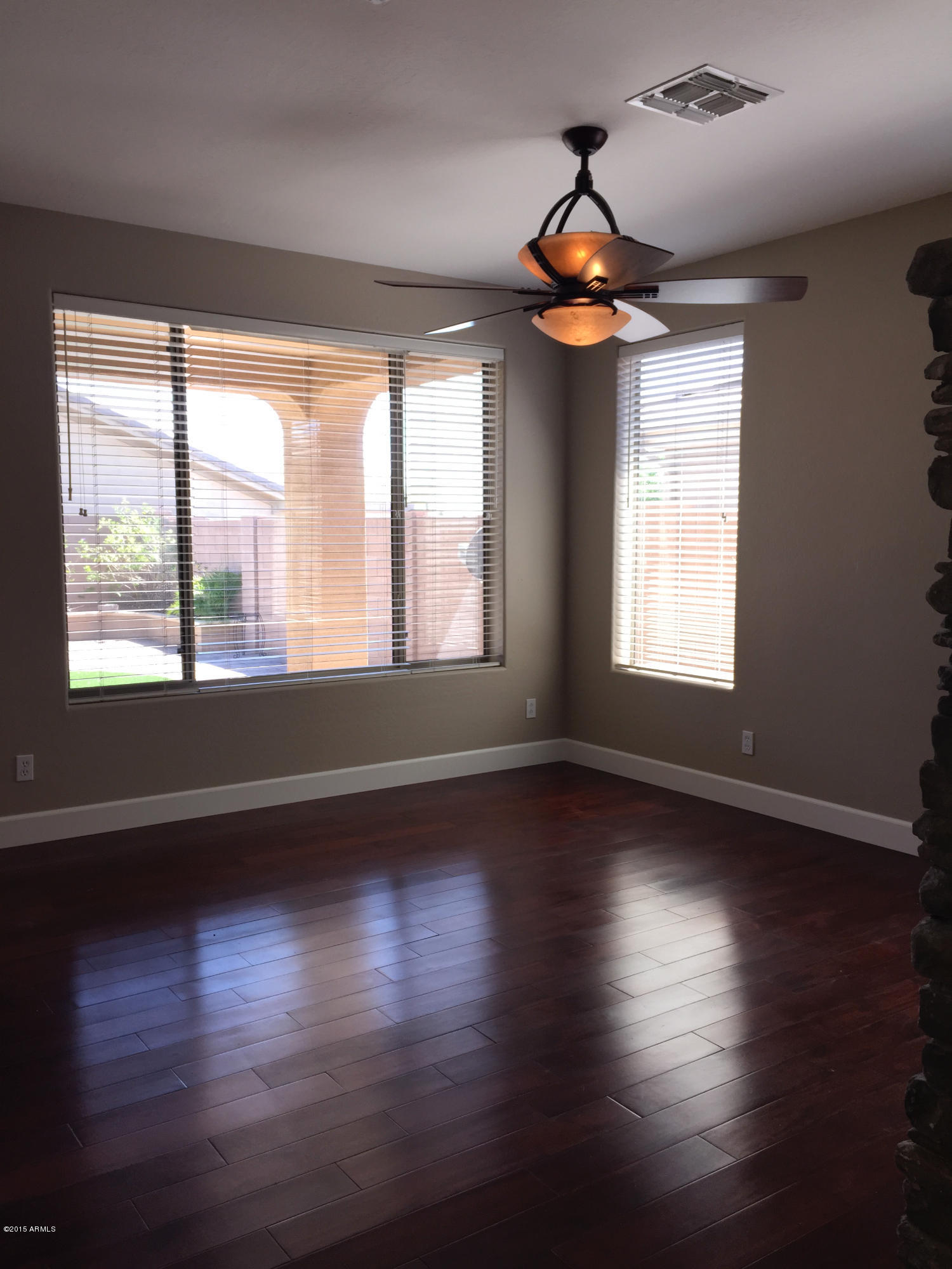 41555 North Clear Crossing Road Anthem, AZ 85086 - Photo 6 of 17 IMG_1162