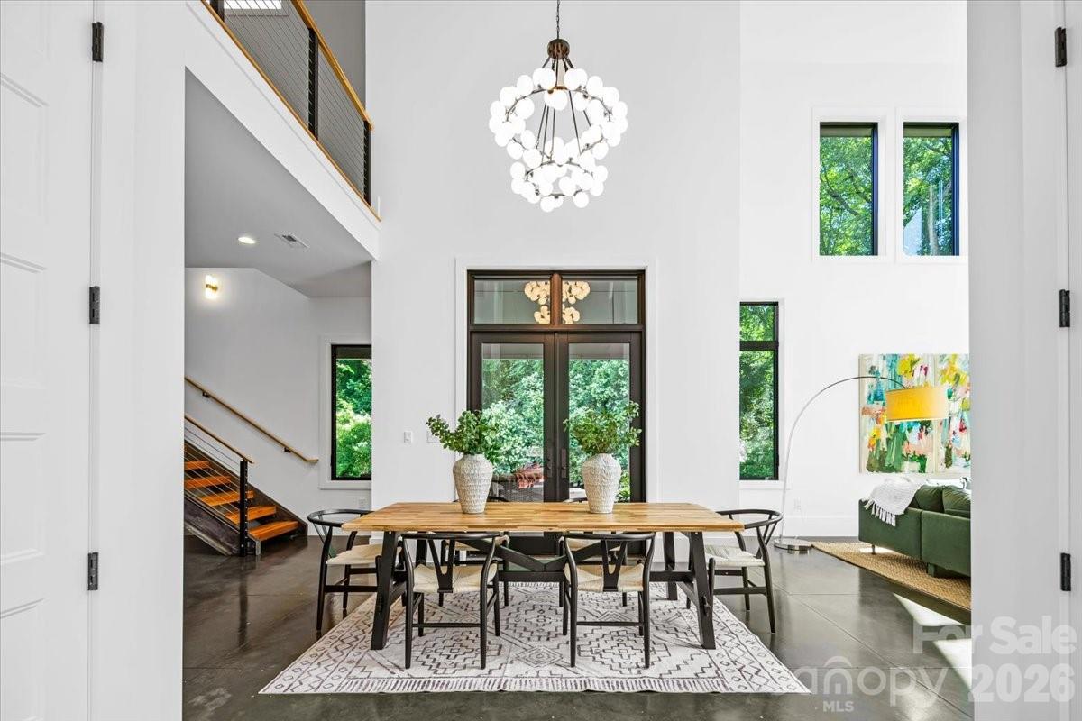 3304 Mar Vista Circle Charlotte, NC 28209 - Photo 8 of 47 Gallery Image 8