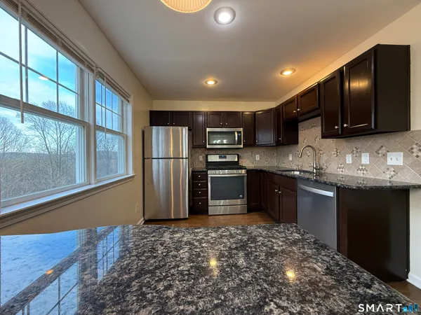 $459,000 | 15 Scuppo Road, Unit 603, Danbury, CT 06811