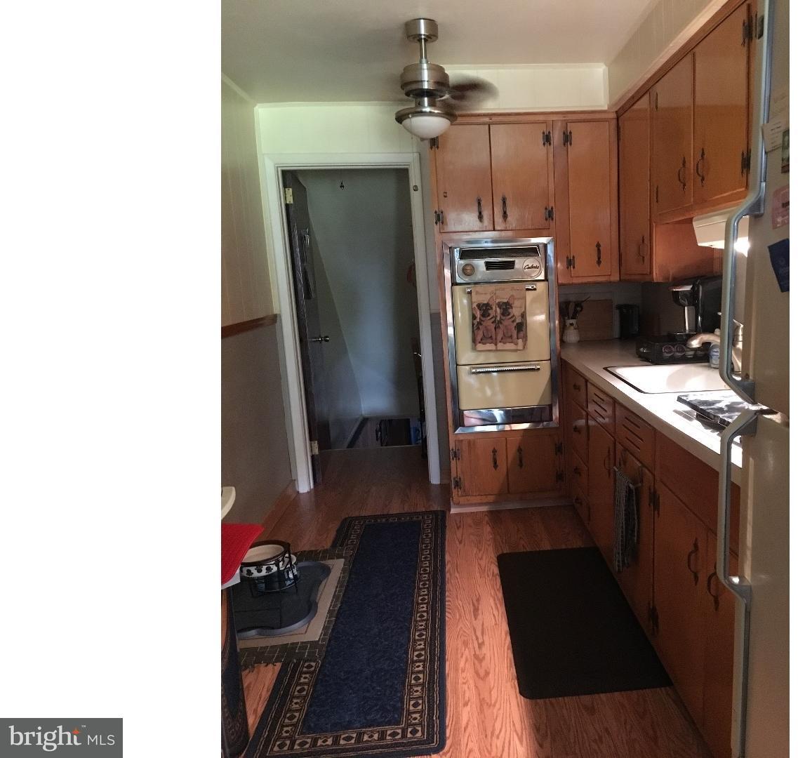 219 Stull Road Ridley Park, PA 19078 - Photo 6 of 19 Kitchen