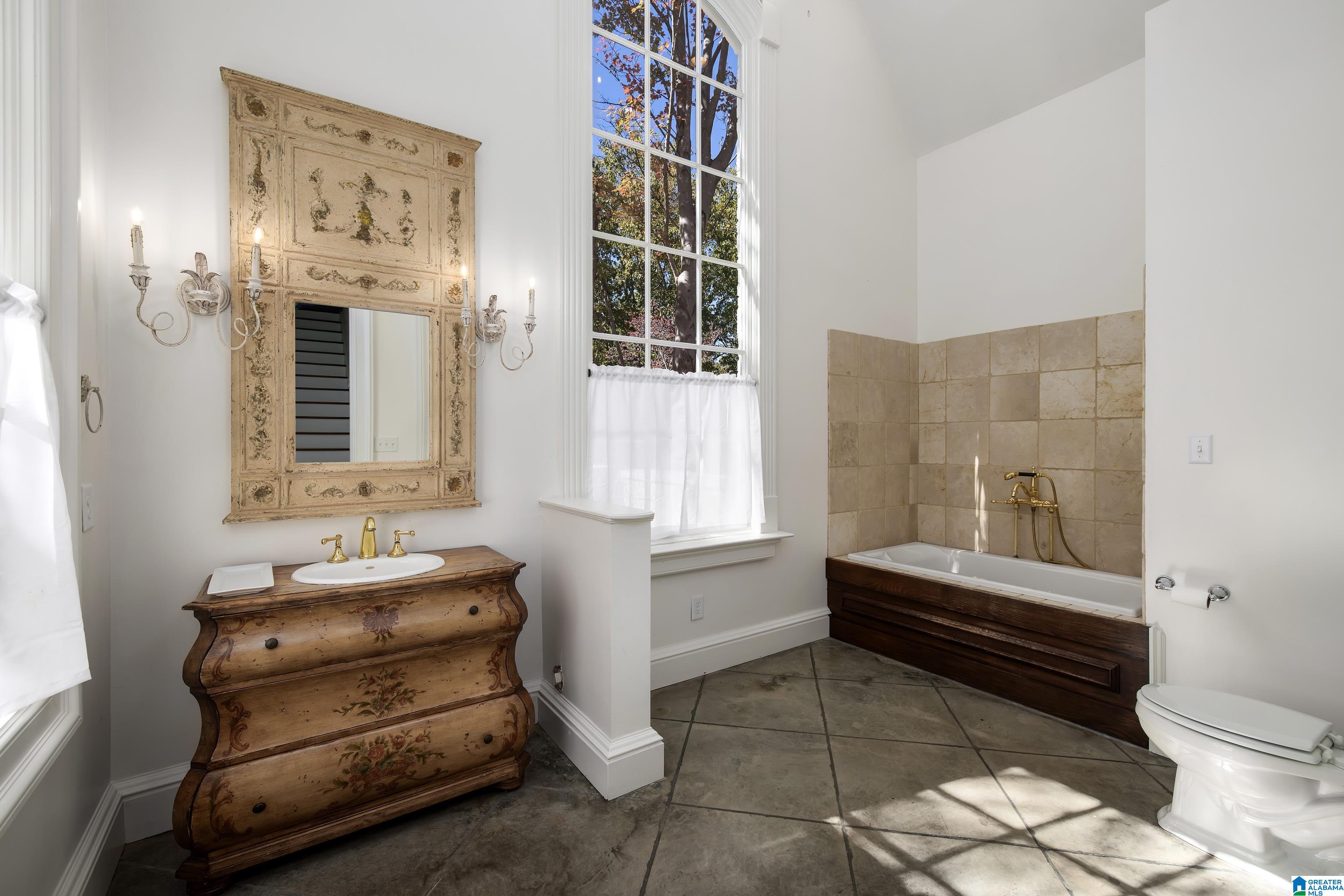 8015 Castlehill Road Birmingham, AL 35242 - Photo 21 of 91