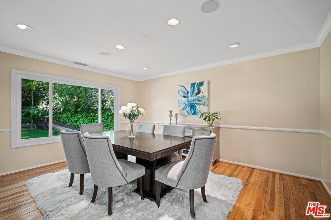 4290 Jubilo Drive Tarzana, CA 91356 - Photo 22 of 52