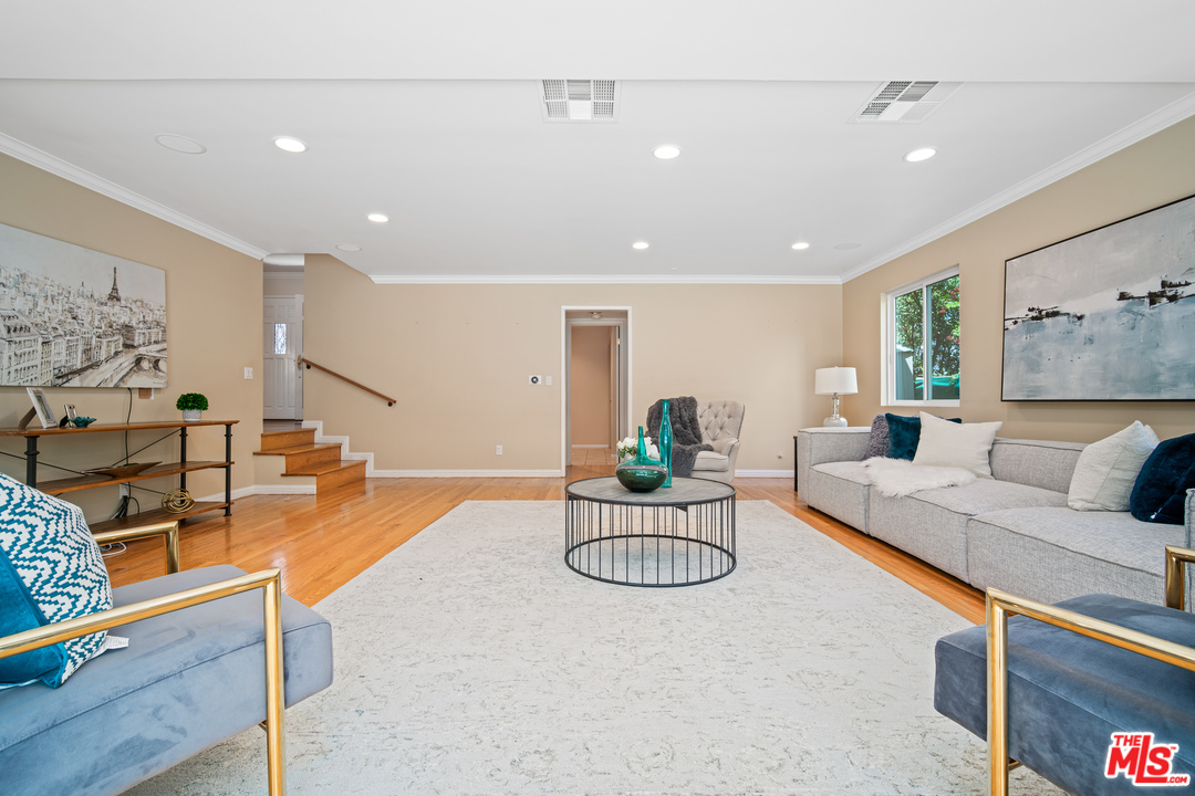 4290 Jubilo Drive Tarzana, CA 91356 - Photo 28 of 52