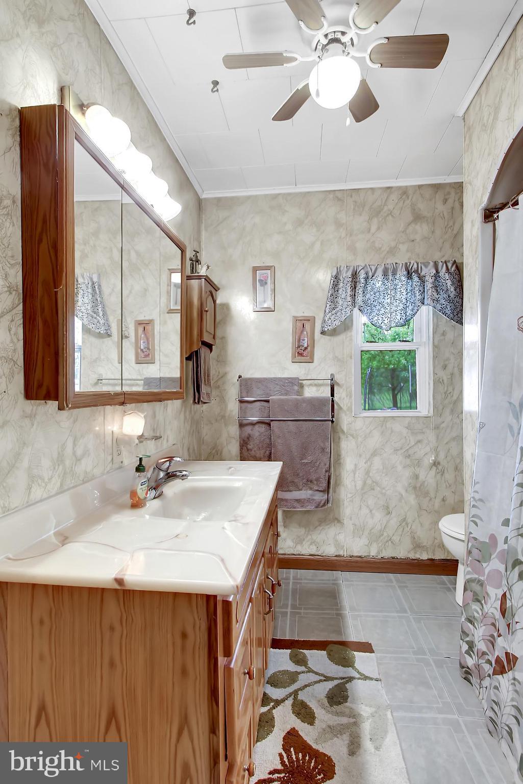 139 Old State Road Reading, PA 19606 - Photo 7 of 22