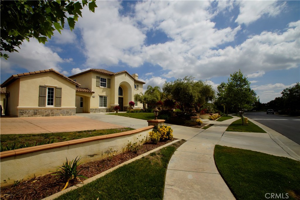 955 Randall Ranch Road Corona, CA 92881 - Photo 9 of 75