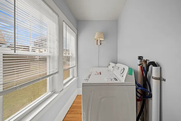 $2,300 | 24 Chestnut Street, Unit 1, Wakefield, MA 01880