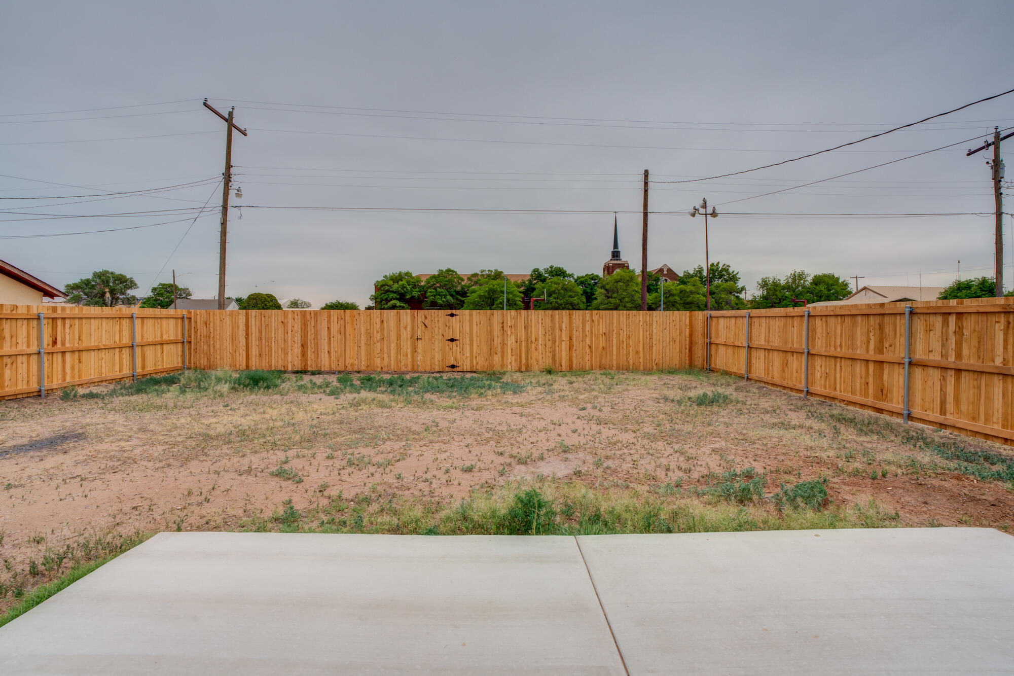 315 West Garza Street Slaton, TX 79364 - Photo 33 of 35 a view of backyard space