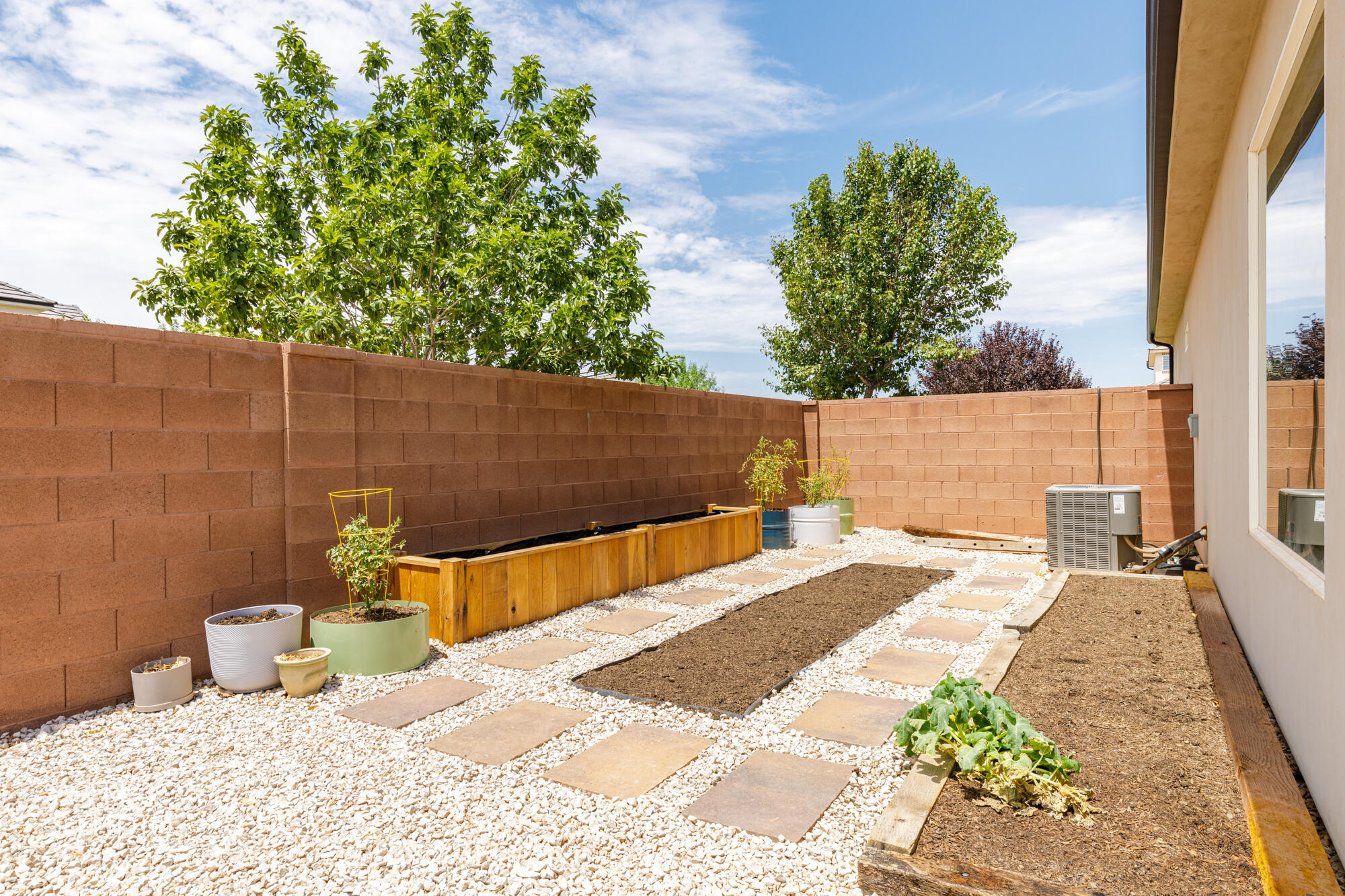 2252 Fieldstone Circle St. George, UT 84790 - Photo 37 of 49 Garden