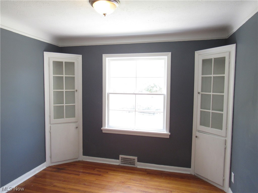1901 Staunton Road Cleveland, OH 44118 - Photo 12 of 27 Dining Room