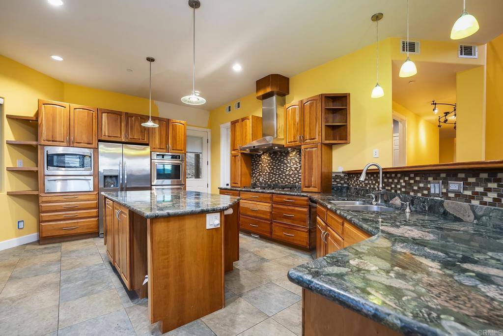 11687 Valle Vista Road Lakeside, CA 92040 - Photo 14 of 74