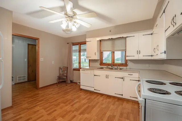 $379,500 | 3062 State Highway Northeast, Longville, MN 56655