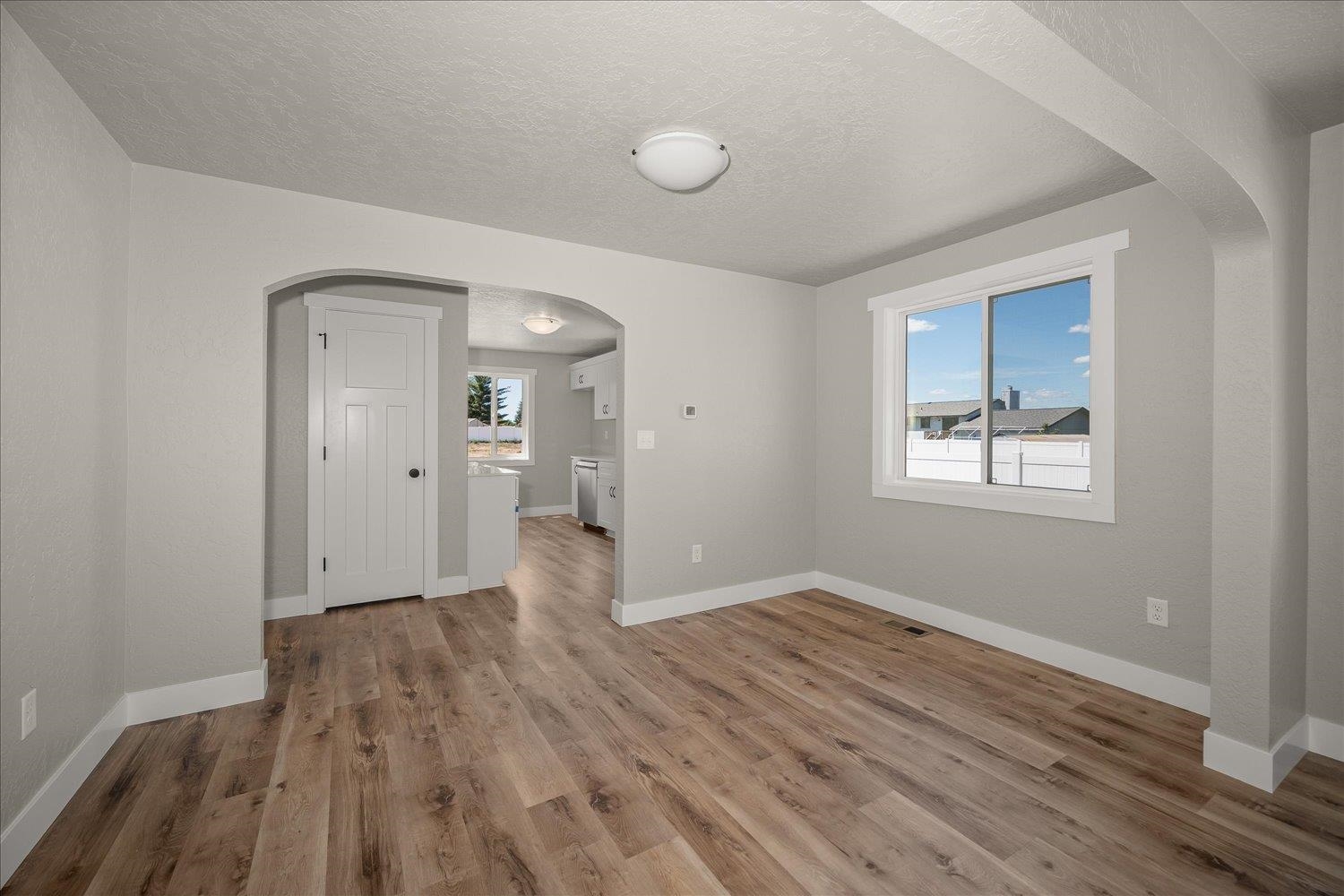 1005 South Century Road Spokane Valley, WA 99037 - Photo 9 of 44