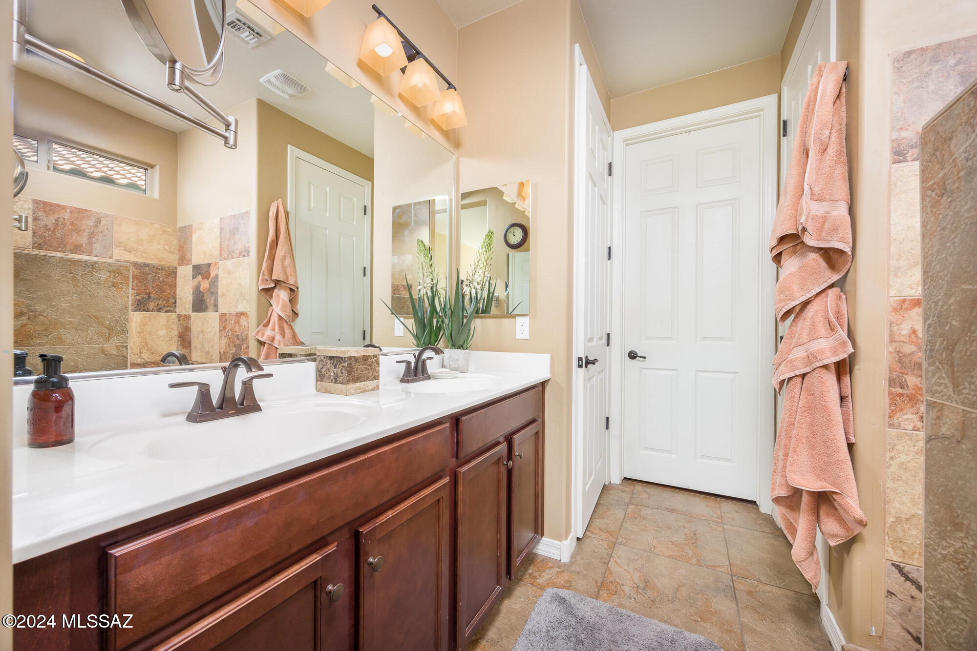 3950 South Corte Rana Rica Tucson, AZ 85730 - Photo 15 of 30 Gallery Image 15