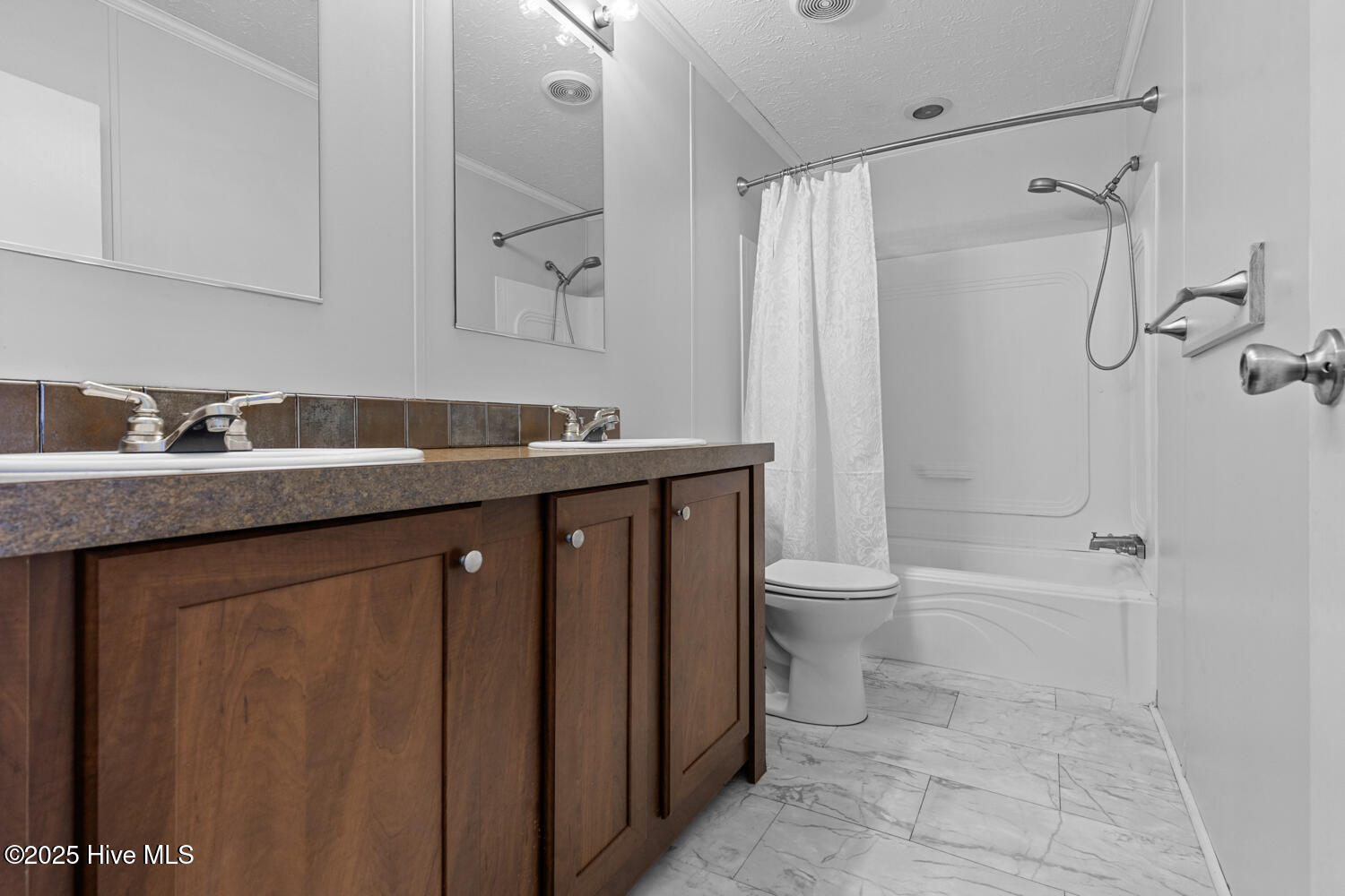 3287 Catherine Lake Road Chinquapin, NC 28521 - Photo 21 of 30 catherine-21