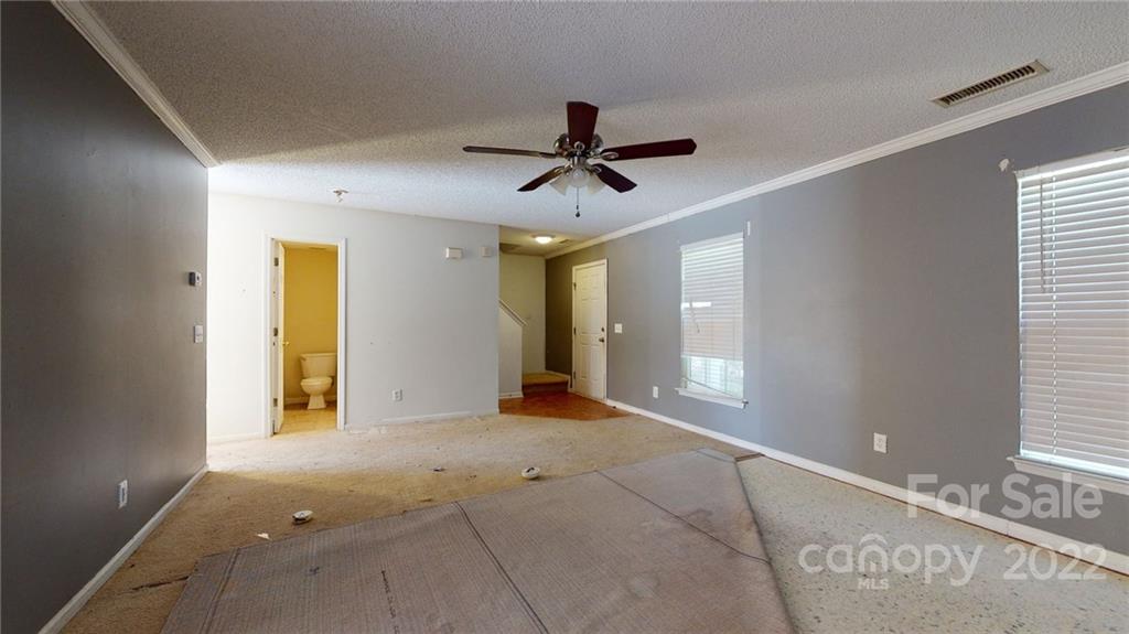 11329 Gold Pan Road Charlotte, NC 28215 - Photo 8 of 47 Gallery Image 8