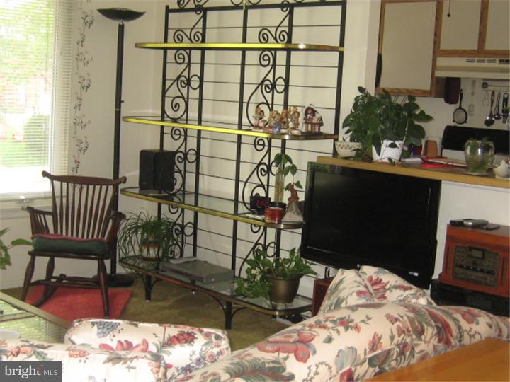 9385 Neil Road, Unit A Philadelphia, PA 19115 - Photo 6 of 25 Living Room