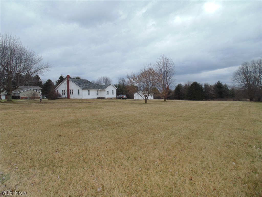 15677 Diagonal Road Lagrange, OH 44050 - Photo 3 of 28