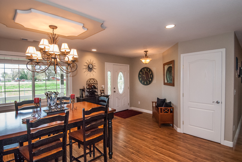 5890 Deschutes Road Anderson, CA 96007 - Photo 8 of 24 Front Entry