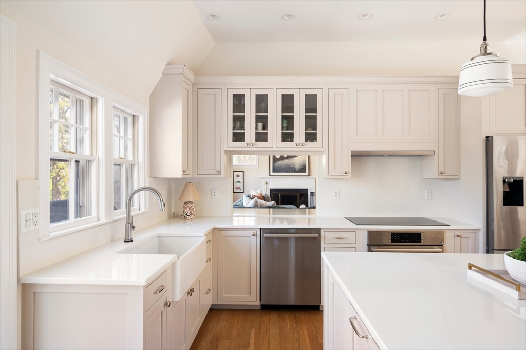 796 Jerusalem Road Cohasset, MA 02025 - Photo 6 of 21