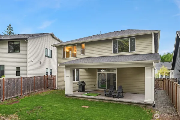 $1,350,000 | 1367 Bandera Avenue Southeast, North Bend, WA 98045