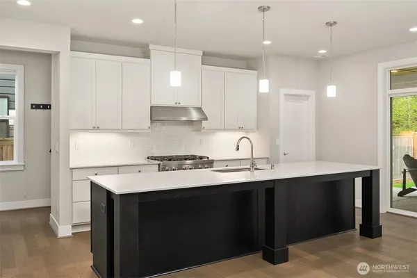 $1,350,000 | 1367 Bandera Avenue Southeast, North Bend, WA 98045