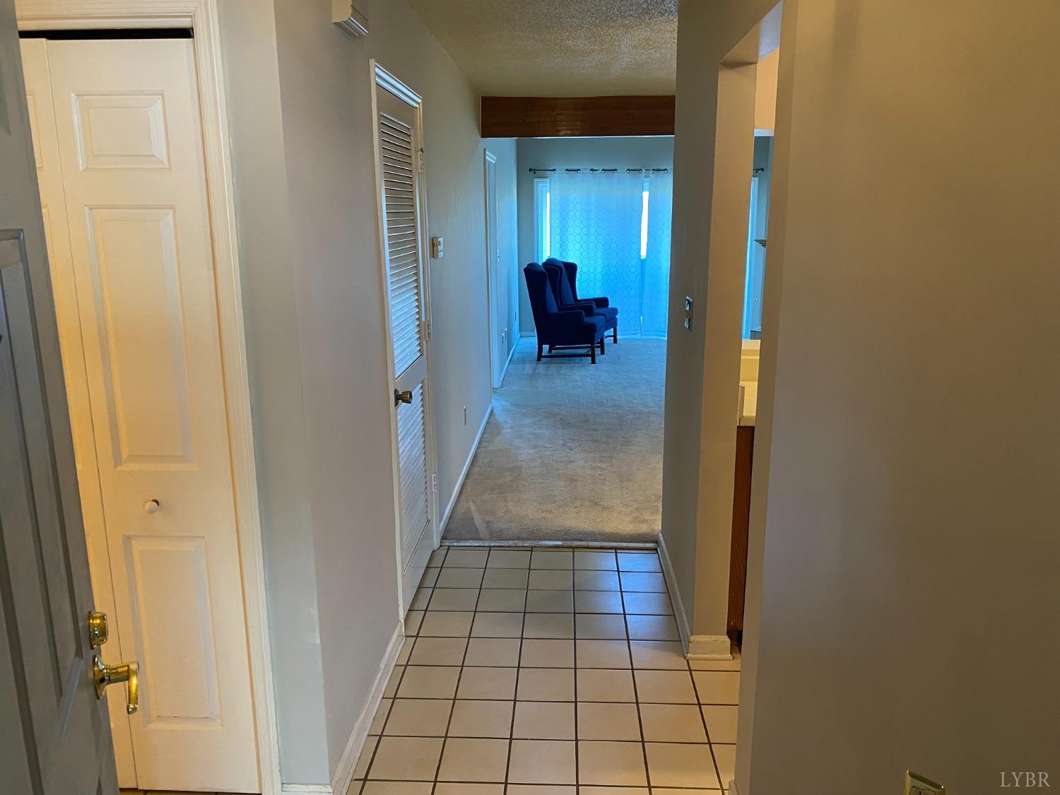 107 Manor Drive Forest, VA 24551 - Photo 2 of 20 a view of a hallway