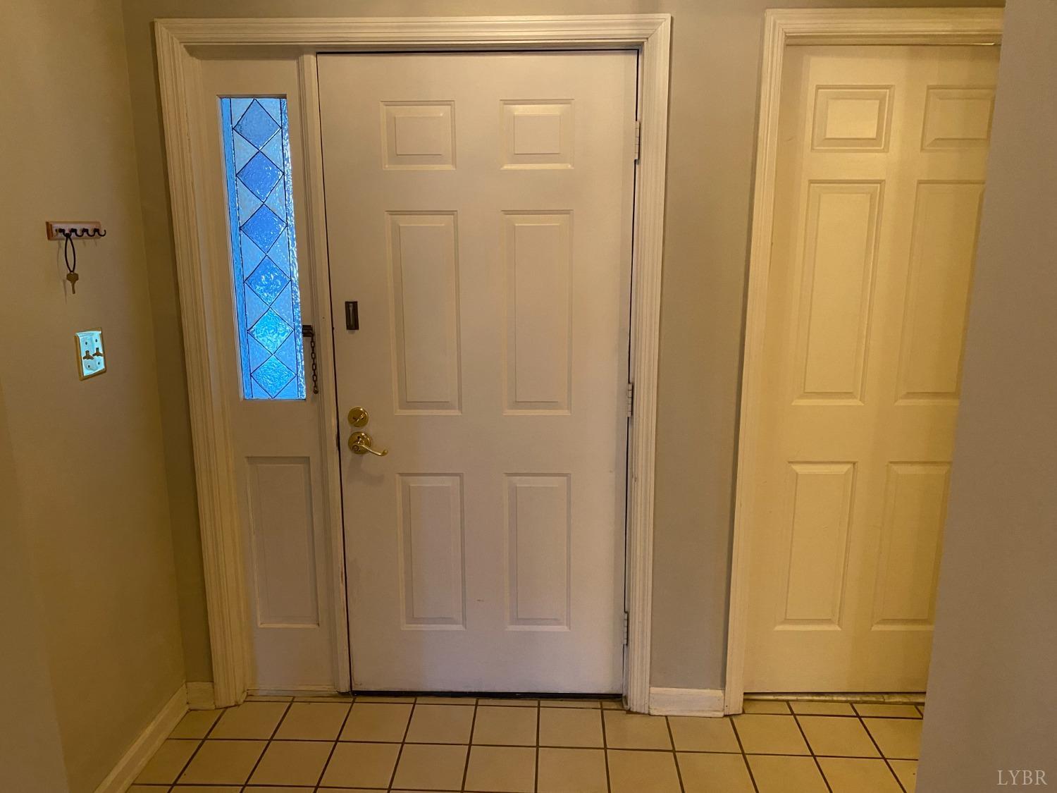 107 Manor Drive Forest, VA 24551 - Photo 3 of 20 a view of a bathroom