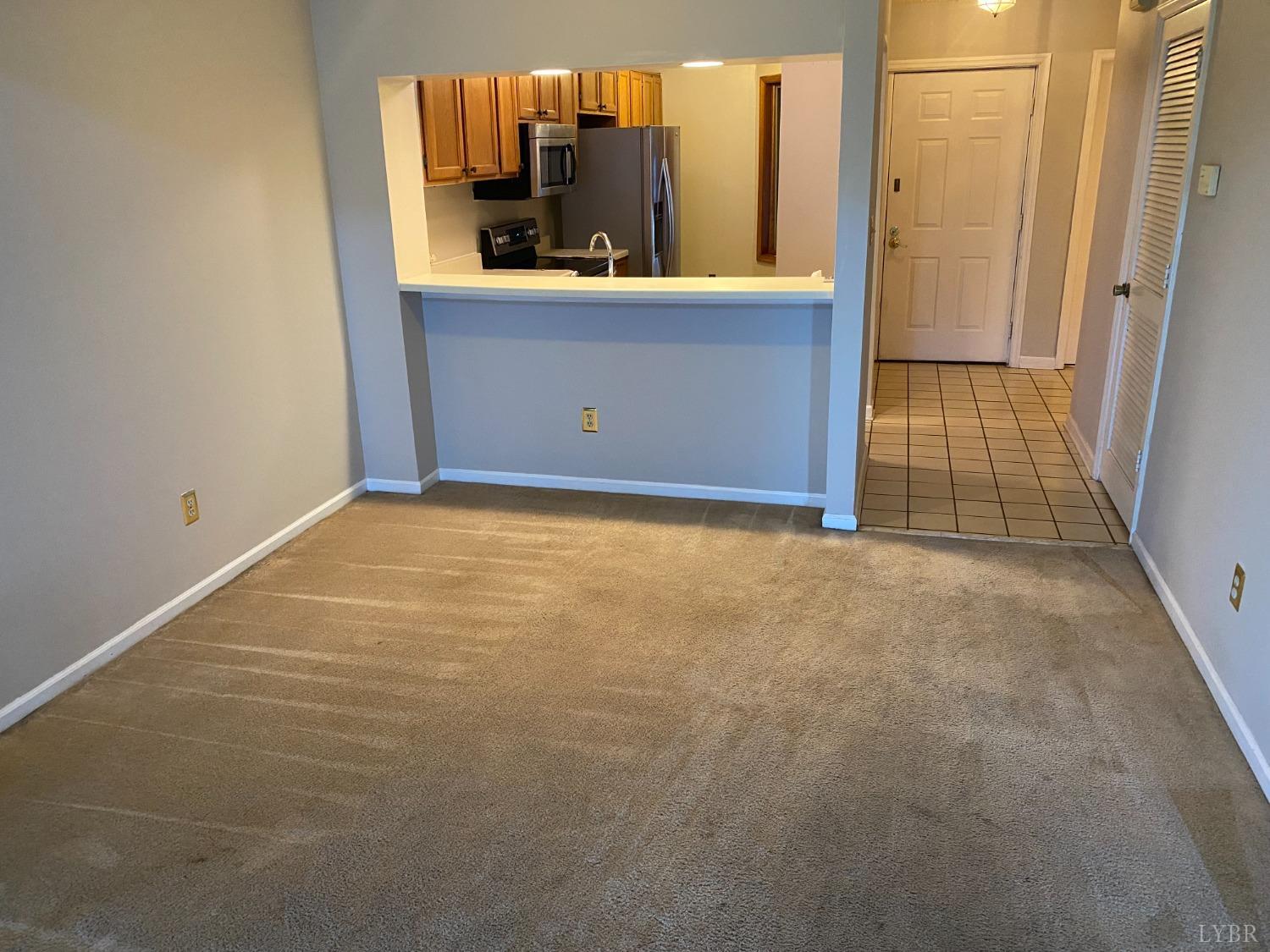 107 Manor Drive Forest, VA 24551 - Photo 7 of 20 a view of an empty room