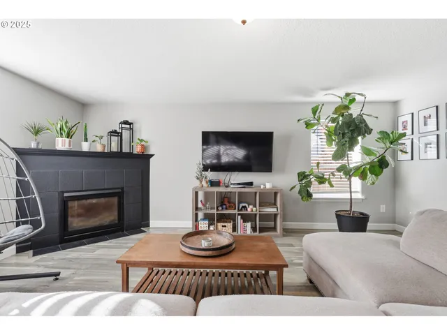 $525,000 | 15003 Northeast 69th Street, Vancouver, WA 98682