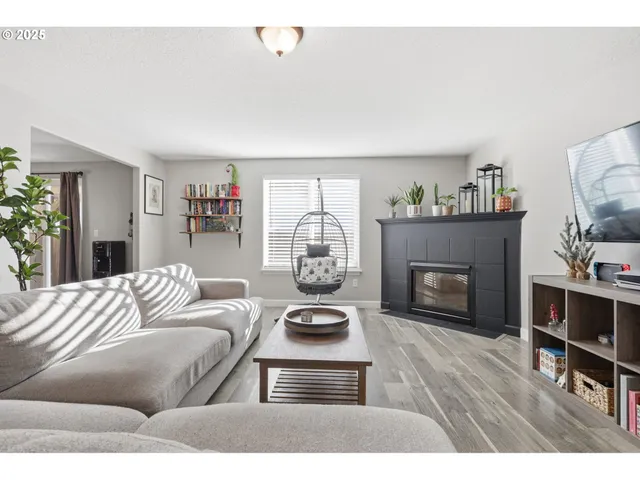 $525,000 | 15003 Northeast 69th Street, Vancouver, WA 98682