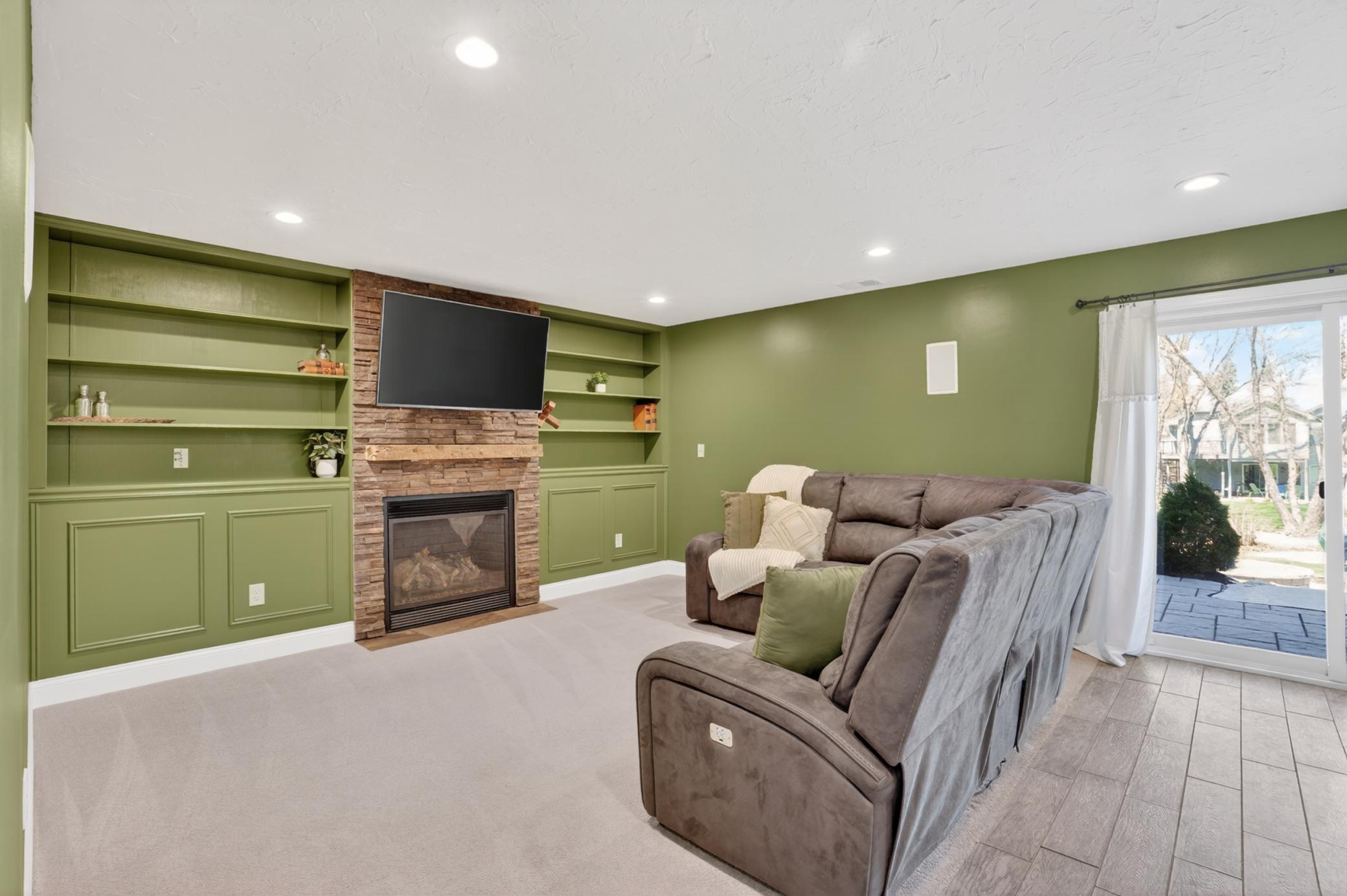 709 Laura Court Chaska, MN 55318 - Photo 17 of 33
