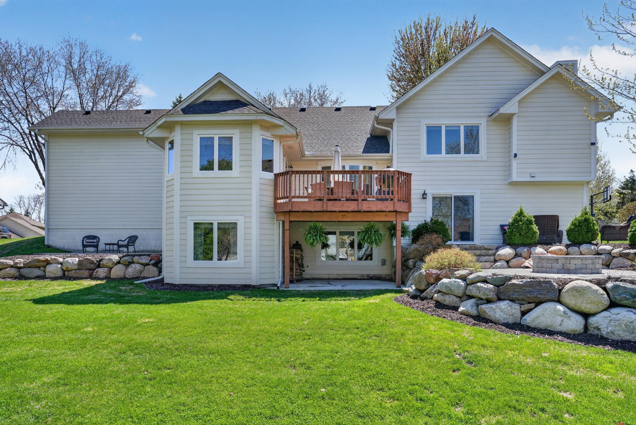 709 Laura Court Chaska, MN 55318 - Photo 28 of 33