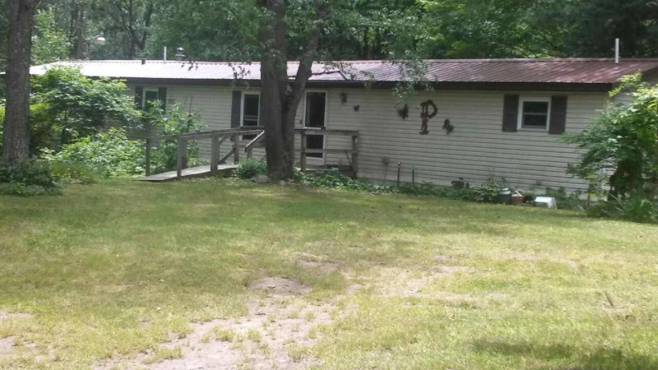 271 Taylor Road Blanchard, MI 49310 - Photo 1 of 8 3914