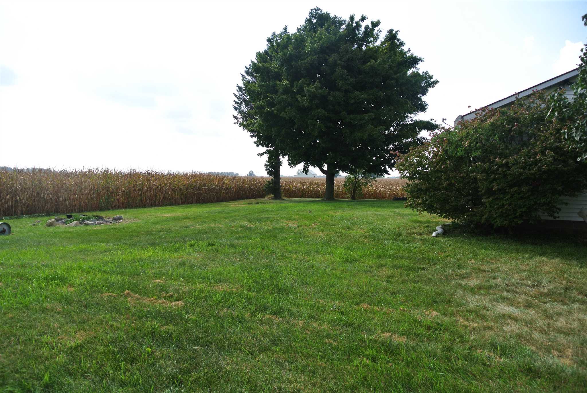 831 6th Road Bourbon, IN 46504 - Photo 20 of 21