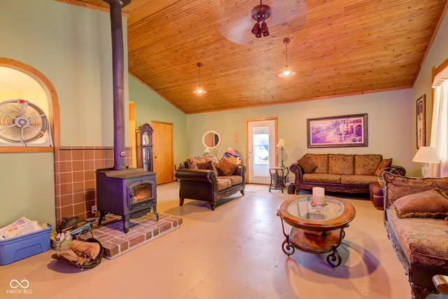 $284,900 | 977 West 400 South, Tipton, IN 46072