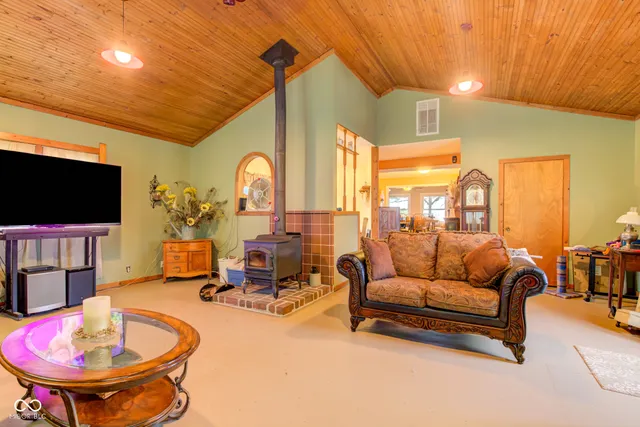 $284,900 | 977 West 400 South, Tipton, IN 46072