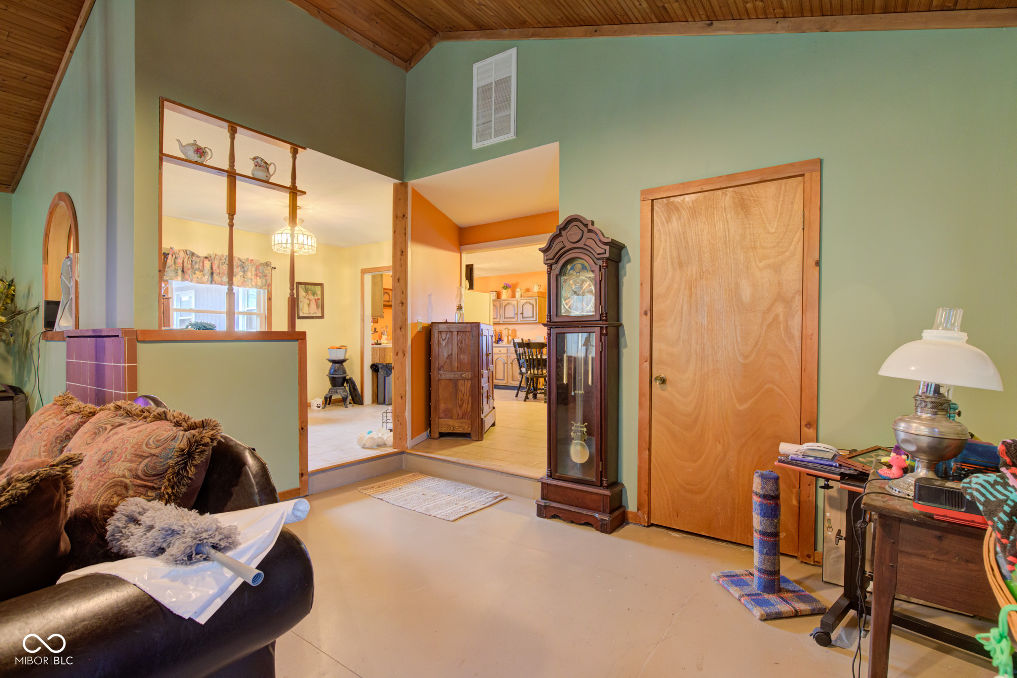 977 West 400 South Tipton, IN 46072 - Photo 18 of 33