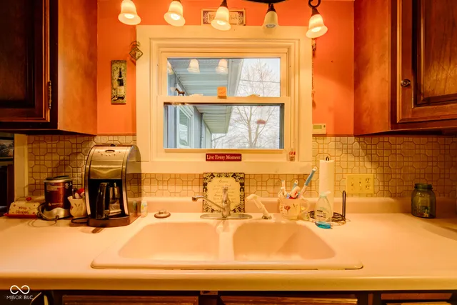 $284,900 | 977 West 400 South, Tipton, IN 46072