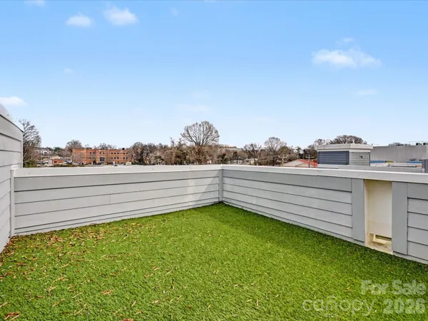 a view of outdoor space with city view