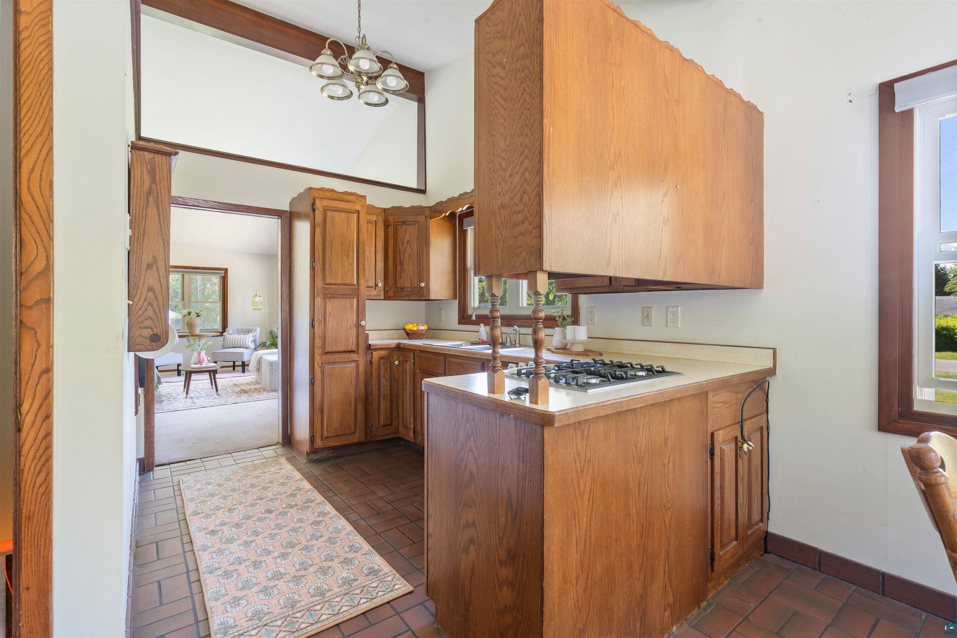 3304 Hutchinson Road Duluth, MN 55811 - Photo 12 of 39