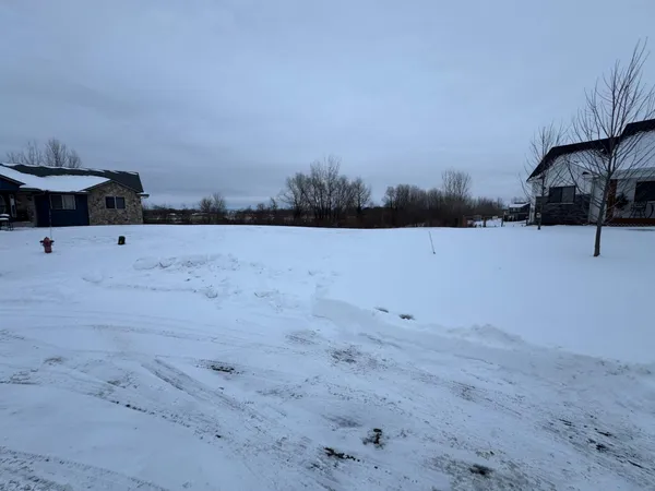 $69,900 | 307 62nd Street Southwest, Waverly, MN 55390