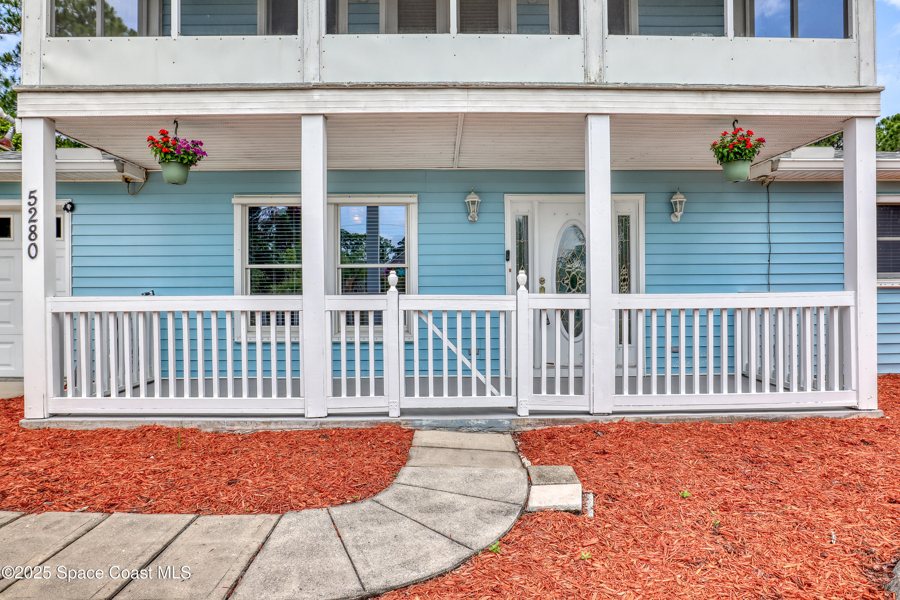 5280 Curtis Boulevard Cocoa, FL 32927 - Photo 9 of 45 a view of a chair