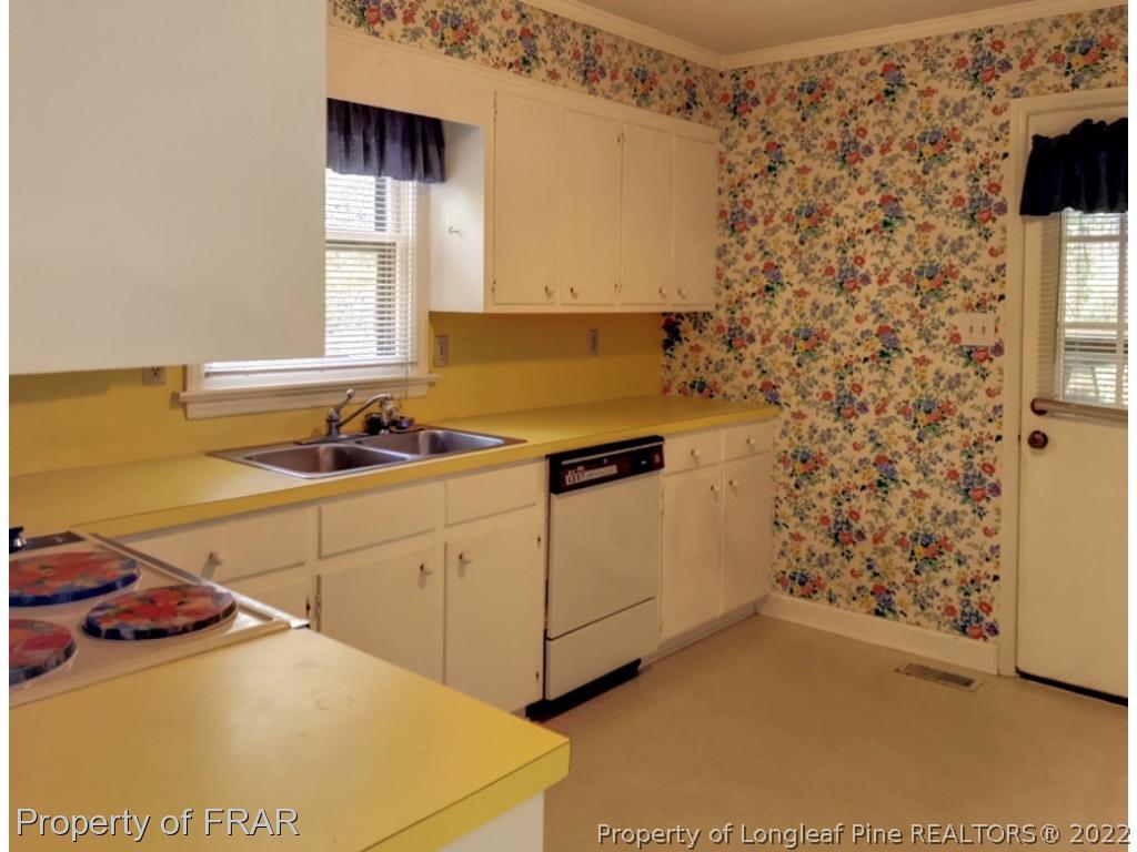 205 Border Lee Farm Road Cameron, NC 28326 - Photo 6 of 20 Gallery Image 6