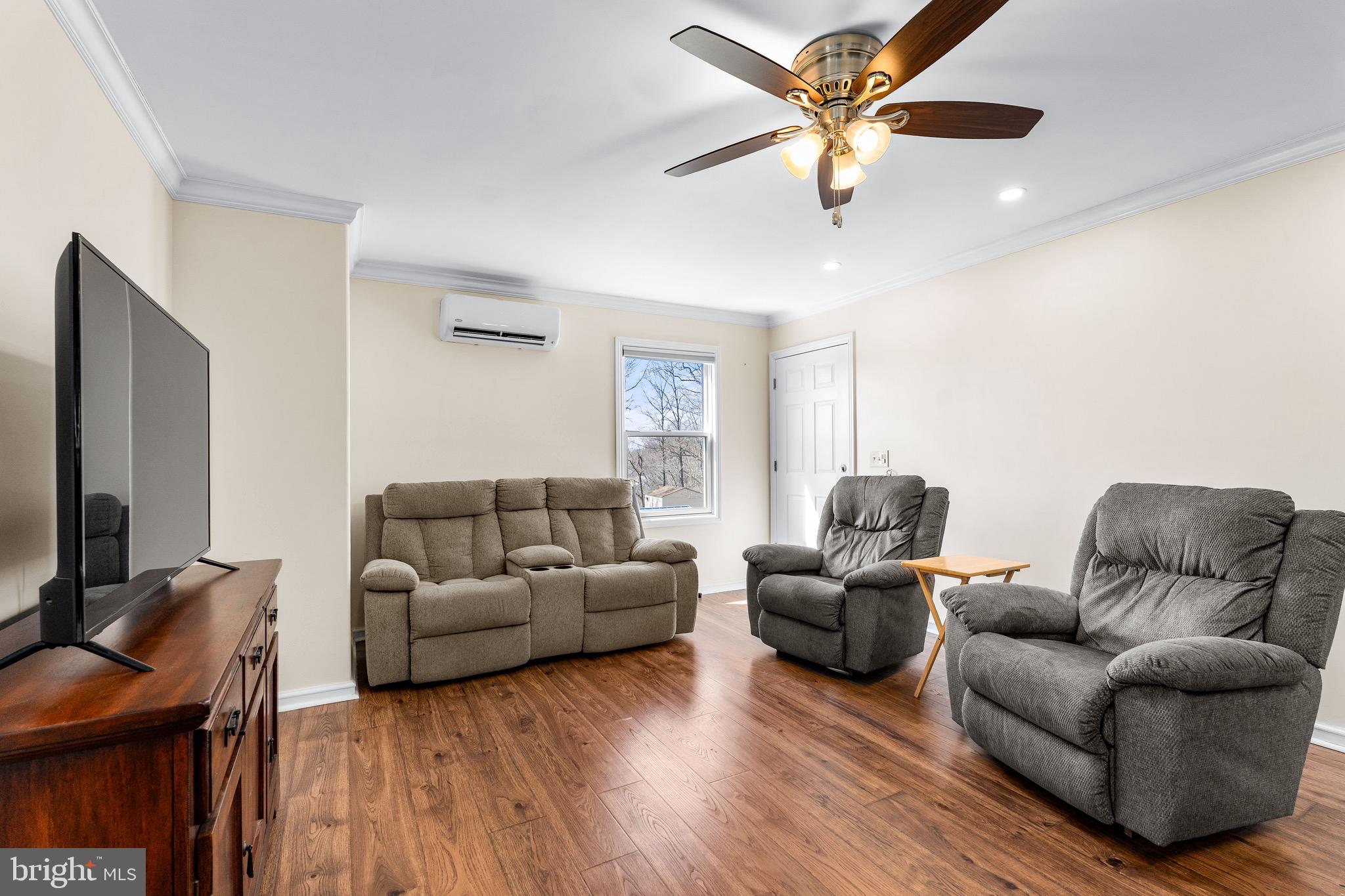 110 White Hall Road Elkton, MD 21921 - Photo 26 of 39 Apartment Living area